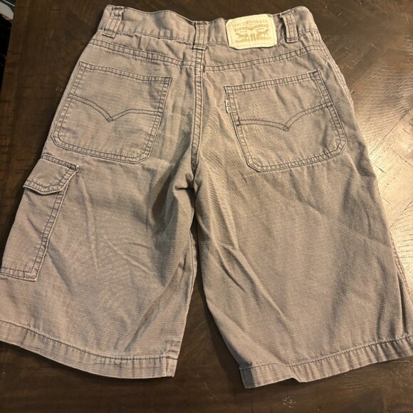 Levi's Boys Grey Cargo Short - Size 12 (MISC) - Picture 4 of 4